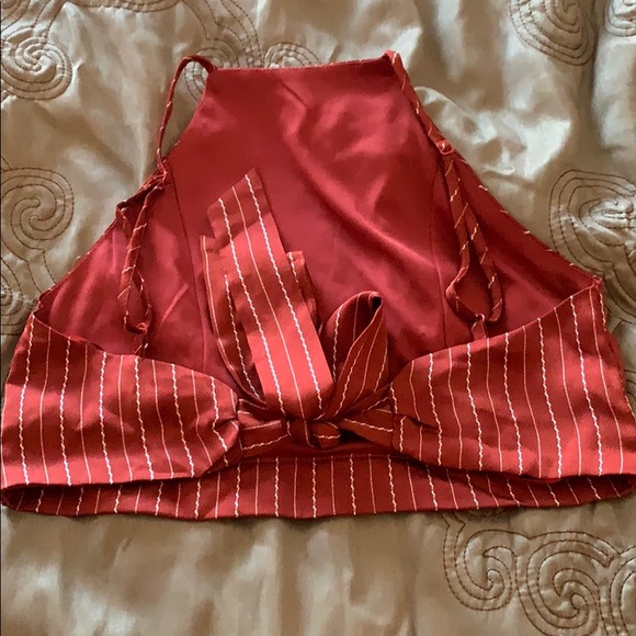 High Neck, Backless Top - Picture 2 of 2